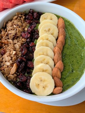 Super Green bowl at Bluerama in Koh Phangan