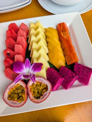 Fruit platter at Bluerama in Koh Phangan