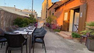Outside seats (terraza) at Sota De Copes in Tarragona