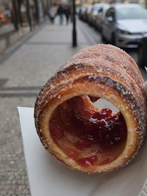 i liked it a lot but i ate it before (with it's original name kiortosh, not trdelnik) only filling option was strawberry jam or fresh strawberries. it was cold which was disappoint at Sweet Dreams in Prague
