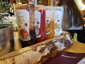 Vegan friendly sauces at Hans Im Glück - Mercedes Platz in Berlin