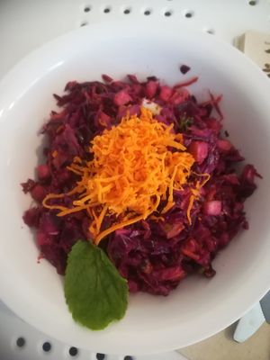 Purple vitamin bomb at Tahina Bite in Budapest