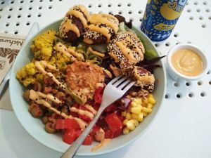 Create your own bowl at Tahina Bite in Budapest