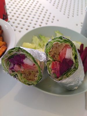  at Tahina Bite in Budapest