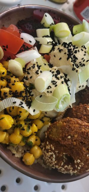  at Tahina Bite in Budapest