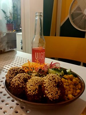 Go Green at Tahina Bite in Budapest