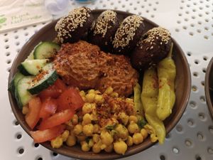 Spice it up bowl at Tahina Bite in Budapest
