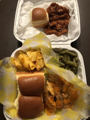 Chik’n wyng dinner with Mac n cheez , green beans a roll. Extra side of bbq wyngs  at Quannies Vegan Dishes  in Fort Lauderdale