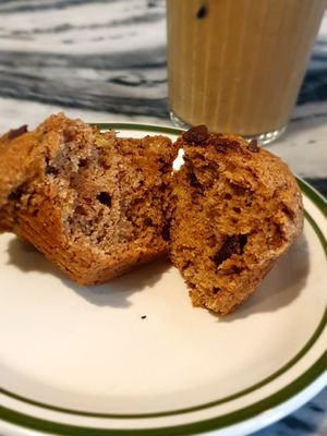 choco banana muffin at Chez Valerie 셰 발레리 in Seoul