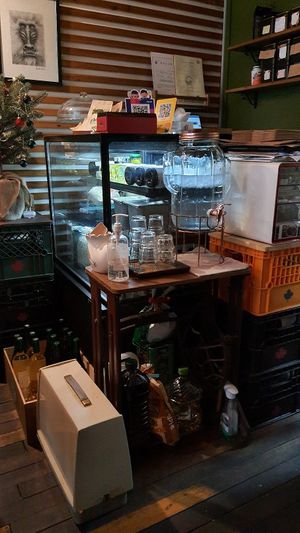 Interior of location - view towards the counter at Chez Valerie 셰 발레리 in Seoul