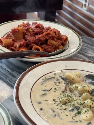 Nice tables😄 at Chez Valerie 셰 발레리 in Seoul