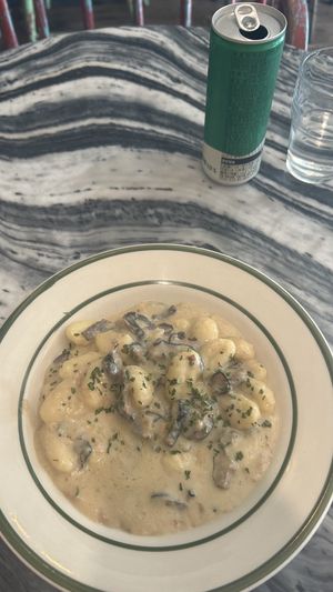   at Chez Valerie 셰 발레리 in Seoul