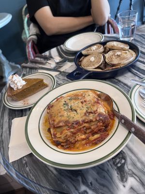 Lasagna was nice 👍🏻   at Chez Valerie 셰 발레리 in Seoul