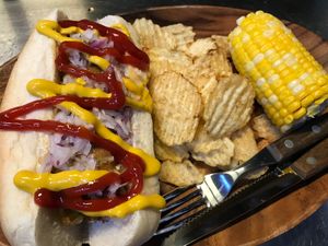 Beyond hotdog & Korean sweet corn at Chez Valerie 셰 발레리 in Seoul