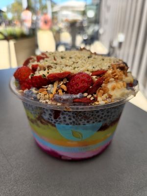 the layerssss at Blue Bowl in Long Beach