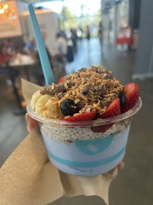   at Blue Bowl in Long Beach