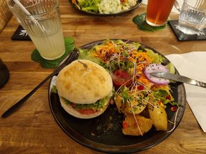  at La Plume Végétale in Aix-en-provence