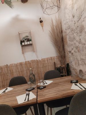  at La Plume Végétale in Aix-en-provence