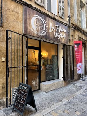  at La Plume Végétale in Aix-en-provence