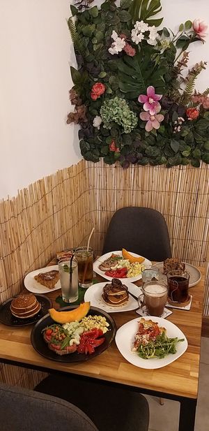 Brunch dominicale événement at La Plume Végétale in Aix-en-provence