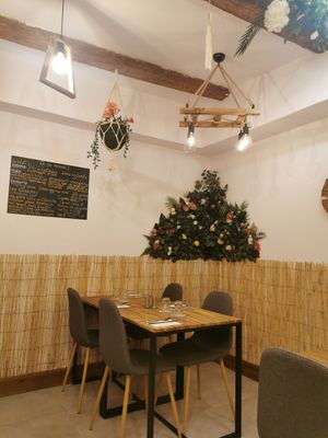 Restaurant at La Plume Végétale in Aix-en-provence