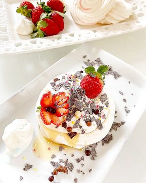 Vegan Pavlova at Vegan Desserts in Paphos