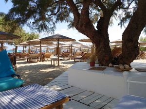 Lots of choice for seating in a nice outdoor area overlooking the beach at Seacret in Zakinthos