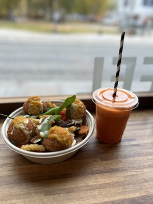   at Falafel n' Juice in Oslo