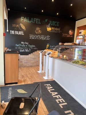   at Falafel n' Juice in Oslo