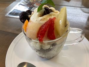vegan fruit parfait  at Osampo Base in Nishinomiya