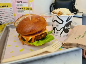 Classic burger and red pesto mac and cheese at The Vurger Co in Brighton