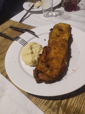 Cachopo at Sidrería Restaurante El Puerto in Llanes