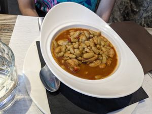 Fabada vegana at Sidrería Restaurante El Puerto in Llanes