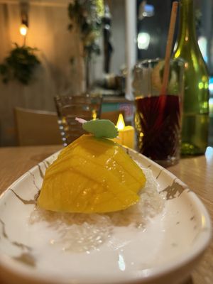   at Buja Vegetarien in Paris