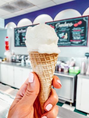 Lemon sorbet at Ye Ole Fashioned in Summerville