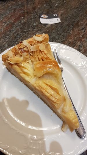 vegan apple cake at Café Berner in Goeppingen