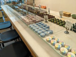 Bon bons, handmade at Florentina in Rotterdam