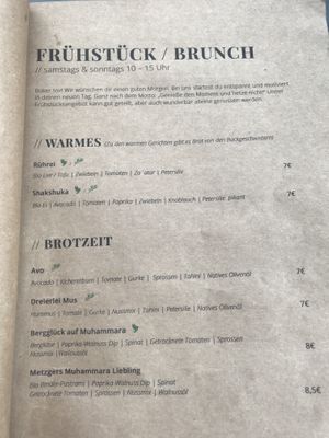 Vegan breakfast at Mirou in Hamburg