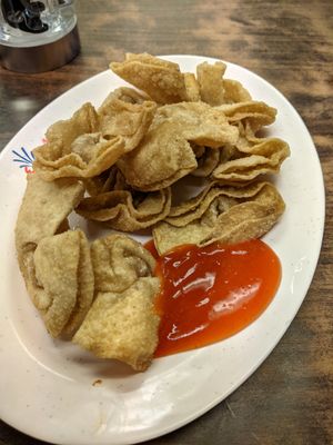 Fried wontons at Pine Tree Cafe 长春树 - Fortune Centre in Central Singapore