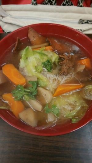 bee hoon (vermicelli) soup at Pine Tree Cafe 长春树 - Fortune Centre in Central Singapore