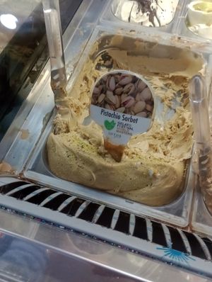 The best at Gelateria Zotos in Santorini