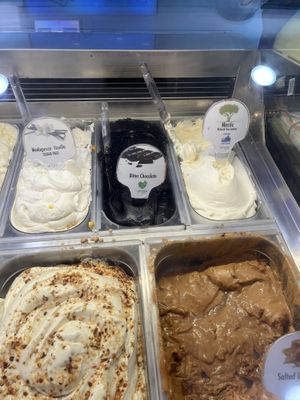 Bitter chocolate   at Gelateria Zotos in Santorini