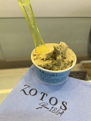 Pistachio  at Gelateria Zotos in Santorini