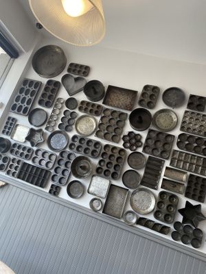 Decor  at Papa Ganache in Matawan