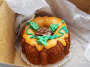 Pumpkin bundt cake at Papa Ganache in Matawan