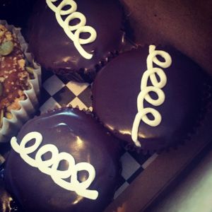 Mostess Cupcakes at Papa Ganache in Matawan