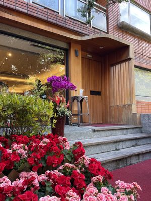 Outside #Veganuary at XiángHé 祥和 - Serenity in Taipei