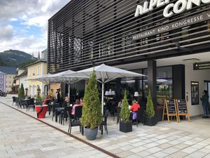 Seite zur Innenstadt vom Berchtesgaden mit Abendsonne at Sophie's in Berchtesgaden