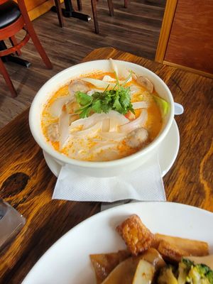 Small soup we shared at Thai on Ski Run in South Lake Tahoe