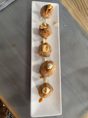 Boulettes at La Cuina d'Adel in Valencia